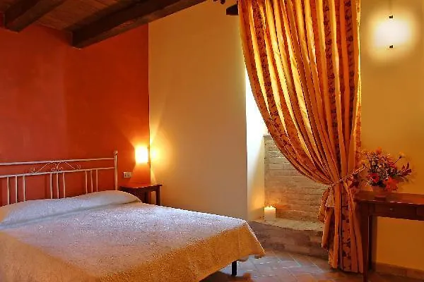 Borgo Da Mare 4* مونتيبراندون